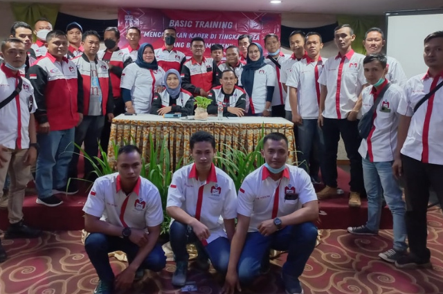 Ciptakan Kaderisasi, PK FSB Nikeuba ISS gelar pelatihan penguatan pengurus area di karawang